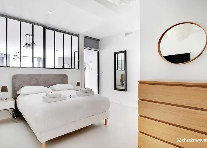 Daire Amazing Apartment - Near Convention